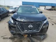 ✅ 2023 Nissan Rogue S • VIN: 5N1BT3AA8PC901159 • Lot: 67596475. Wystawiony na Copart z przebiegiem 29 578 mil. Bezpłatny archiwum sprzedaży aukcyjnych z USA i szczegółowy raport historii pojazdu na DreamBid. Zdjęcie 5.