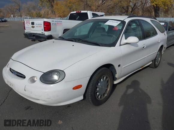 ✅ 1999 Ford Taurus SE • VIN: 1FAFP58S7XA309936 • Lot: 43703596. Wystawiony na IAAI z przebiegiem 221 934 mil. Bezpłatny archiwum sprzedaży aukcyjnych z USA i szczegółowy raport historii pojazdu na DreamBid. Zdjęcie 2.