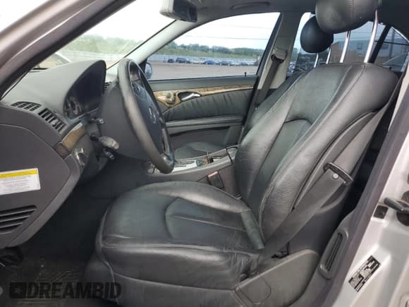 ✅ 2005 Mercedes-Benz E 500 • VIN: WDBUF83J85X167643 • Lot: 58671375. Listed on Copart with 195,835 mi. Free auction sales archive from the USA and detailed vehicle history report at DreamBid. Image 7.