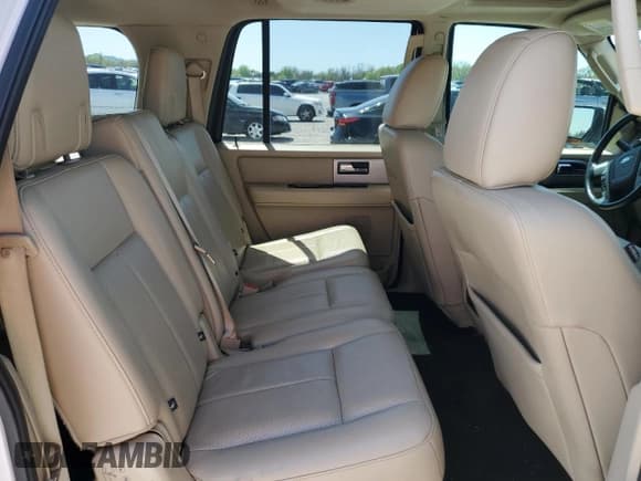 ✅ 2016 Ford Expedition Max Limited • VIN: 1FMJK1KTXGEF52609 • Lot: 52010115. Listed on Copart with 200,688 mi. Free auction sales archive from the USA and detailed vehicle history report at DreamBid. Image 11.