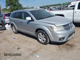 2012 Dodge Journey SXT с VIN 3C4PDCBBXCT354070, выставлен на аукционе IAAI как лот 43211177 с пробегом 195 840 миль миль и . История ставок и продаж доступна на DreamBid. Изображение 1.
