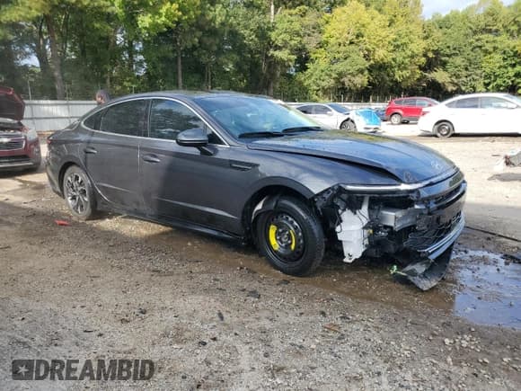 ✅ 2025 Hyundai Sonata SEL • VIN: KMHL64JA0SA481791 • Лот: 85490895. Опубликован ранее на Copart с пробегом 10 411 миль. Бесплатный доступ к архиву аукционных продаж из США и подробный отчёт об истории автомобиля на DreamBid. Изображение 4.