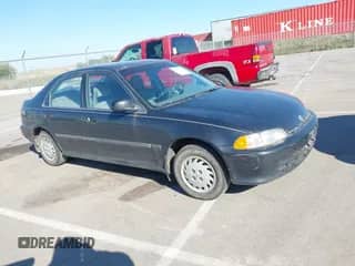 1993 Honda Civic z VIN 1HGEG8650PL005535, wystawiony jako IAAI lot #43468624 z przebiegiem 159 146 mil mil oraz . Historia ofert i sprzedaży dostępna na DreamBid. Obrazek 1.