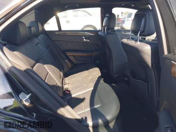 ✅ 2011 Mercedes-Benz E 350 Luxury • VIN: WDDHF8HB4BA444345 • Lot: 43337847. Listed on IAAI with 173,766 mi. Free auction sales archive from the USA and detailed vehicle history report at DreamBid. Image 8.