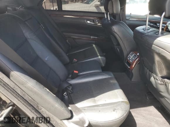 ✅ 2007 Mercedes-Benz S • VIN: WDDNG79X37A123604 • Lot: 58318155. Wystawiony na Copart z przebiegiem 161 577 mil. Bezpłatny archiwum sprzedaży aukcyjnych z USA i szczegółowy raport historii pojazdu na DreamBid. Zdjęcie 10.