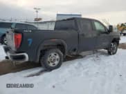 ✅ 2023 GMC Sierra 2500HD Pro • VIN: 1GT49LE70PF179243 • Лот: 41368585. Опубликован ранее на Copart с пробегом 77 230 миль. Бесплатный доступ к архиву аукционных продаж из США и подробный отчёт об истории автомобиля на DreamBid. Изображение 3.