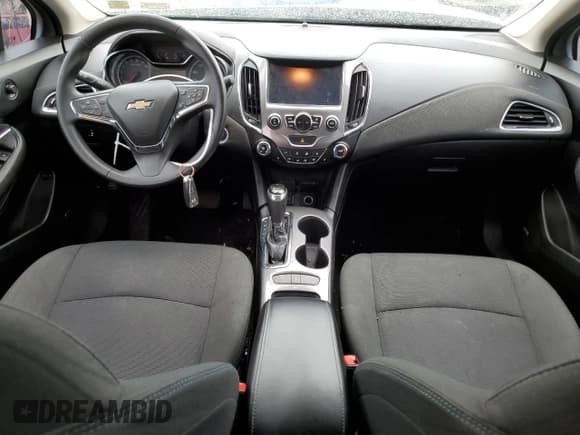 ✅ 2017 Chevrolet Cruze LT • VIN: 1G1BE5SM2H7198423 • Лот: 37768793. Опубликован ранее на Copart с пробегом 59 752 миль. Бесплатный доступ к архиву аукционных продаж из США и подробный отчёт об истории автомобиля на DreamBid. Изображение 8.