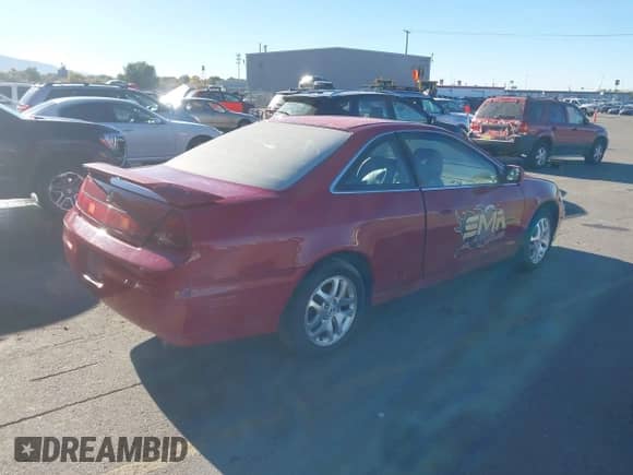 2001 Honda Accord EX z VIN 1HGCG22531A026926, wystawiony jako IAAI lot #43561897 z przebiegiem 318 749 mil mil oraz . Historia ofert i sprzedaży dostępna na DreamBid. Obrazek 4.