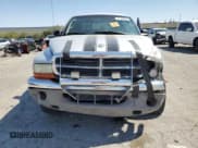 ✅ 2004 Dodge Dakota SLT • VIN: 1D7HG48N74S509797 • Lot: 57797055. Wystawiony na Copart z przebiegiem 214 275 mil. Bezpłatny archiwum sprzedaży aukcyjnych z USA i szczegółowy raport historii pojazdu na DreamBid. Zdjęcie 5.