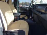 ✅ 2023 Jeep Gladiator Willys • VIN: 1C6HJTAGXPL539206 • Lot: 41523543. Listed on IAAI with 29,885 mi. Free auction sales archive from the USA and detailed vehicle history report at DreamBid. Image 5.