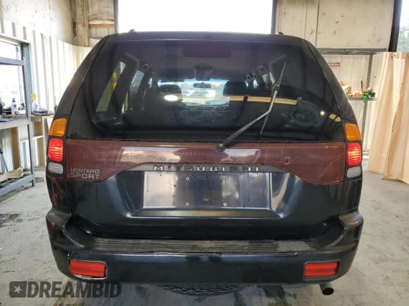 ✅ 2001 Mitsubishi Montero • VIN: JA4LS31R91P030736 • Lot: 83586264. Listed on Copart with 118,771 mi. Free auction sales archive from the USA and detailed vehicle history report at DreamBid. Image 6.