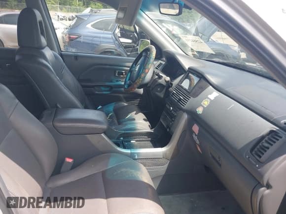 ✅ 2003 Honda Pilot EX • VIN: 2HKYF18603H511022 • Lot: 42564191. Listed on IAAI with 158,254 mi. Free auction sales archive from the USA and detailed vehicle history report at DreamBid. Image 5.