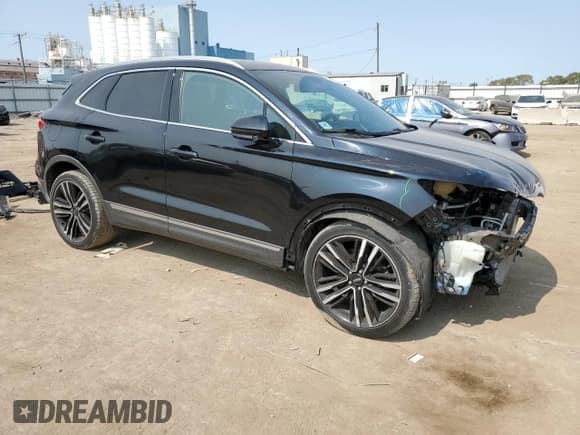 ✅ 2018 Lincoln MKC Reserve • VIN: 5LMTJ3DH6JUL00558 • Lot: 70402484. Listed on Copart with 72,608 mi. Free auction sales archive from the USA and detailed vehicle history report at DreamBid. Image 4.