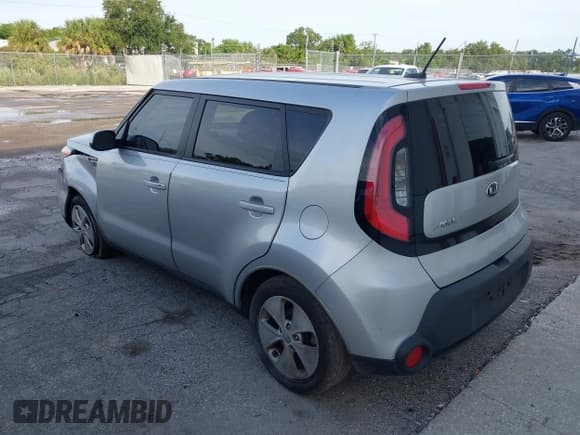 ✅ 2016 Kia Soul • VIN: KNDJN2A25G7853755 • Лот: 43206207. Опубликован ранее на IAAI с пробегом 117 359 миль. Бесплатный доступ к архиву аукционных продаж из США и подробный отчёт об истории автомобиля на DreamBid. Изображение 3.