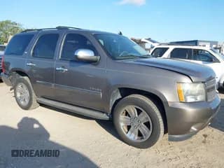 ✅ 2011 Chevrolet Tahoe LTZ • VIN: 1GNSKCE02BR397679 • Лот: 42020606. Опубликован ранее на IAAI с пробегом 188 056 миль. Бесплатный доступ к архиву аукционных продаж из США и подробный отчёт об истории автомобиля на DreamBid. Изображение 1.