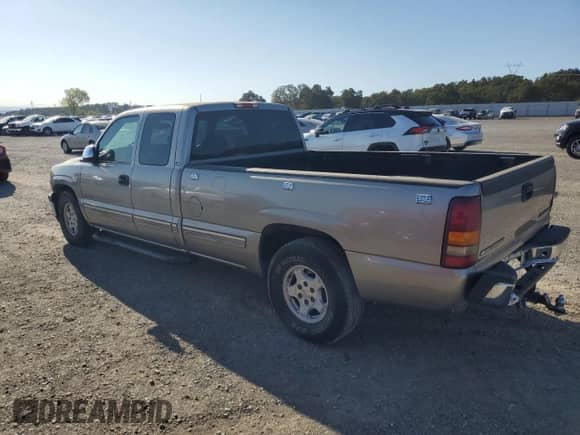 2002 Chevrolet Silverado 1500 with VIN 1GCEC19T92E160531, listed as a Copart auction lot 80475905 with 116,081 mi miles and Salvage title. Bid and sale history available at DreamBid. Image 2.