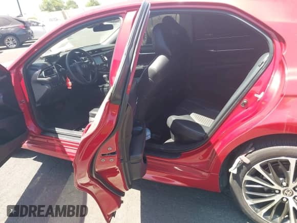 2020 Toyota Camry Hybrid SE с VIN 4T1G31AK2LU018830, выставлен на аукционе IAAI как лот 42866835 с пробегом 232 882 миль миль и . История ставок и продаж доступна на DreamBid. Изображение 8.