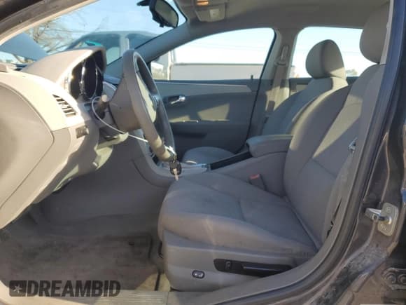 ✅ 2011 Chevrolet Malibu 1LS • VIN: 1G1ZB5E17BF128275 • Lot: 74669414. Listed on Copart with 134,387 mi. Free auction sales archive from the USA and detailed vehicle history report at DreamBid. Image 7.