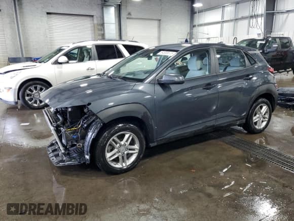 ✅ 2022 Hyundai Kona SE • VIN: KM8K2CAB3NU760200 • Лот: 84888615. Опубликован ранее на Copart с пробегом 47 637 миль. Бесплатный доступ к архиву аукционных продаж из США и подробный отчёт об истории автомобиля на DreamBid. Изображение 1.