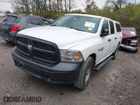 ✅ 2016 Ram 1500 Tradesman • VIN: 1C6RR7ST9GS145086 • Лот: 43718258. Опубликован ранее на IAAI с пробегом 142 102 миль. Бесплатный доступ к архиву аукционных продаж из США и подробный отчёт об истории автомобиля на DreamBid. Изображение 2.