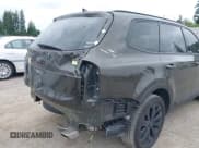 ✅ 2022 Kia Telluride EX • VIN: 5XYP34HC1NG316438 • Lot: 42508673. Wystawiony na IAAI z przebiegiem 96 553 mil. Bezpłatny archiwum sprzedaży aukcyjnych z USA i szczegółowy raport historii pojazdu na DreamBid. Zdjęcie 19.