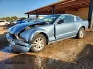 ✅ 2007 Ford Mustang Deluxe • VIN: 1ZVFT80NX75320707 • Лот: 89883865. Опубликован ранее на Copart с пробегом 149 483 миль. Бесплатный доступ к архиву аукционных продаж из США и подробный отчёт об истории автомобиля на DreamBid. Изображение 1.