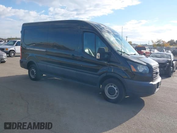 ✅ 2016 Ford Transit • VIN: 1FTBW2CG5GKA56770 • Lot: 43529112. Wystawiony na IAAI z przebiegiem 218 791 mil. Bezpłatny archiwum sprzedaży aukcyjnych z USA i szczegółowy raport historii pojazdu na DreamBid. Zdjęcie 1.