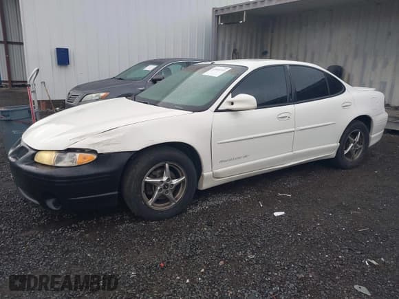 ✅ 2002 Pontiac Grand Prix GT • VIN: 1G2WP52K42F151722 • Lot: 43441221. Listed on IAAI with 183,520 mi. Free auction sales archive from the USA and detailed vehicle history report at DreamBid. Image 2.