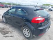 ✅ 2015 Kia Rio LX • VIN: KNADM5A39F6515948 • Lot: 42834514. Wystawiony na IAAI z przebiegiem 85 619 mil. Bezpłatny archiwum sprzedaży aukcyjnych z USA i szczegółowy raport historii pojazdu na DreamBid. Zdjęcie 3.