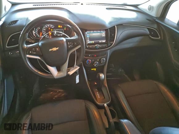 ✅ 2021 Chevrolet Trax LT • VIN: KL7CJLSM6MB374065 • Lot: 93767955. Listed on Copart with 33,160 mi. Free auction sales archive from the USA and detailed vehicle history report at DreamBid. Image 8.