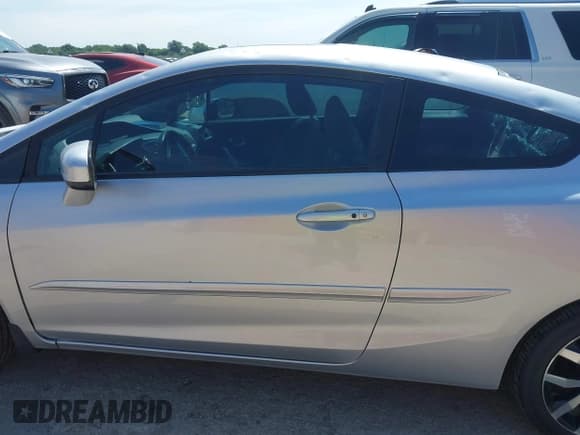 ✅ 2014 Honda Civic EX-L • VIN: 2HGFG3B06EH505551 • Лот: 42679911. Опубликован ранее на IAAI с пробегом 119 652 миль. Бесплатный доступ к архиву аукционных продаж из США и подробный отчёт об истории автомобиля на DreamBid. Изображение 14.