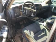 ✅ 2008 Chevrolet Silverado 2500HD Work Truck • VIN: 1GCHC29K28E122058 • Lot: 61770735. Wystawiony na Copart z przebiegiem 297 070 mil. Bezpłatny archiwum sprzedaży aukcyjnych z USA i szczegółowy raport historii pojazdu na DreamBid. Zdjęcie 8.