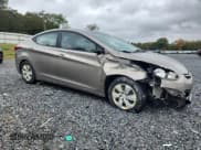 ✅ 2016 Hyundai Elantra SE • VIN: 5NPDH4AE3GH758228 • Lot: 90022515. Listed on Copart with 207,344 mi. Free auction sales archive from the USA and detailed vehicle history report at DreamBid. Image 4.