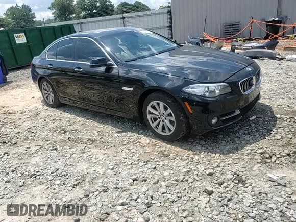 ✅ 2016 BMW 5 Series 528i • VIN: WBA5A5C5XGG348149 • Лот: 68308825. Опубликован ранее на Copart с пробегом 116 049 миль. Бесплатный доступ к архиву аукционных продаж из США и подробный отчёт об истории автомобиля на DreamBid. Изображение 13.
