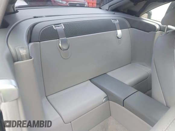 ✅ 2003 Mercedes-Benz SL 500 • VIN: WDBSK75F43F025489 • Lot: 42605308. Listed on IAAI with 37,908 mi. Free auction sales archive from the USA and detailed vehicle history report at DreamBid. Image 8.