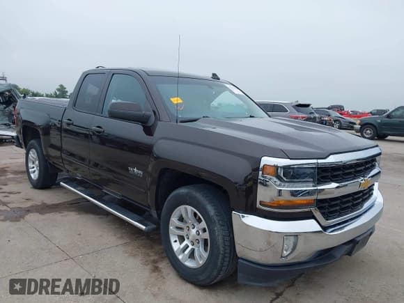 ✅ 2019 Chevrolet Silverado 1500 LT • VIN: 2GCRCPEC7K1115535 • Lot: 42413006. Wystawiony na IAAI z przebiegiem 136 455 mil. Bezpłatny archiwum sprzedaży aukcyjnych z USA i szczegółowy raport historii pojazdu na DreamBid. Zdjęcie 1.