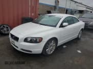 ✅ 2009 Volvo C70 • VIN: YV1MC67209J071512 • Lot: 72739724. Wystawiony na Copart z przebiegiem 101 877 mil. Bezpłatny archiwum sprzedaży aukcyjnych z USA i szczegółowy raport historii pojazdu na DreamBid. Zdjęcie 1.