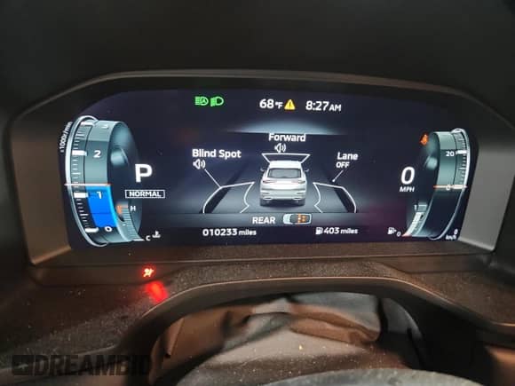 2024 Mitsubishi Outlander SEL with VIN JA4J4WA82RZ073843, listed as a Copart auction lot 81331465 with 10,233 mi miles and Salvage title. Bid and sale history available at DreamBid. Image 9.