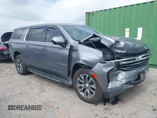 ✅ 2021 Chevrolet Suburban LT • VIN: 1GNSKCKD6MR400948 • Lot: 42625415. Wystawiony na IAAI z przebiegiem 92 589 mil. Bezpłatny archiwum sprzedaży aukcyjnych z USA i szczegółowy raport historii pojazdu na DreamBid. Zdjęcie 1.