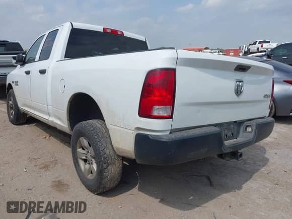 2015 Ram 1500 Express with VIN 1C6RR7FT0FS606216, listed as a IAAI auction lot 42045218 with 156,728 mi miles and . Bid and sale history available at DreamBid. Image 3.