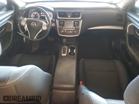 ✅ 2016 Nissan Altima SR • VIN: 1N4AL3AP2GC292404 • Lot: 92628925. Listed on Copart with 73,379 mi. Free auction sales archive from the USA and detailed vehicle history report at DreamBid. Image 8.