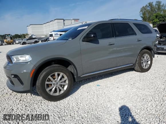 ✅ 2023 Dodge Durango SXT • VIN: 1C4RDJAG4PC574512 • Lot: 42999355. Wystawiony na Copart z przebiegiem 31 301 mil. Bezpłatny archiwum sprzedaży aukcyjnych z USA i szczegółowy raport historii pojazdu na DreamBid. Zdjęcie 1.