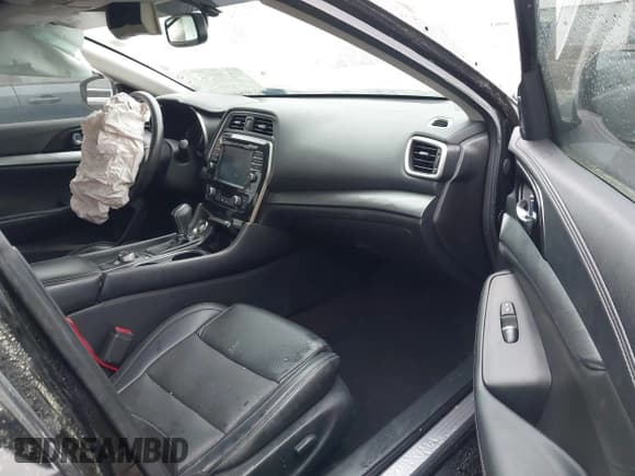 ✅ 2017 Nissan Maxima SV • VIN: 1N4AA6AP2HC368468 • Lot: 41919993. Listed on IAAI with 96,772 mi. Free auction sales archive from the USA and detailed vehicle history report at DreamBid. Image 5.