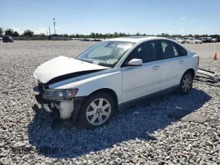 ✅ 2006 Volvo S40 2.4L • VIN: YV1MS382062203920 • Лот: 82450735. Опубликован ранее на Copart с пробегом 118 568 миль. Бесплатный доступ к архиву аукционных продаж из США и подробный отчёт об истории автомобиля на DreamBid. Изображение 1.