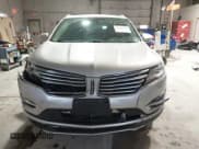 ✅ 2017 Lincoln MKC Reserve • VIN: 5LMCJ3D97HUL24614 • Lot: 43656322. Listed on IAAI with 102,680 mi. Free auction sales archive from the USA and detailed vehicle history report at DreamBid. Image 12.