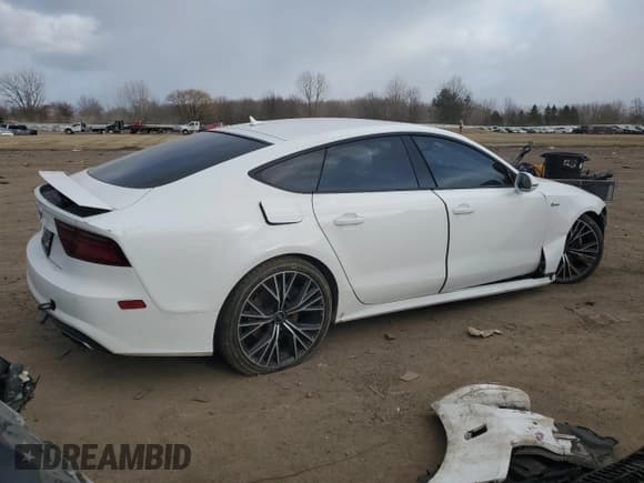 ✅ 2016 Audi A7 Prestige • VIN: WAU2GAFC9GN052829 • Lot: 39711603. Wystawiony na Copart z przebiegiem 103 284 mil. Bezpłatny archiwum sprzedaży aukcyjnych z USA i szczegółowy raport historii pojazdu na DreamBid. Zdjęcie 3.