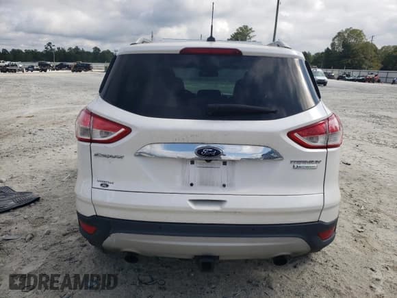✅ 2016 Ford Escape Titanium • VIN: 1FMCU0J96GUC04959 • Lot: 81827575. Wystawiony na Copart z przebiegiem 52 456 mil. Bezpłatny archiwum sprzedaży aukcyjnych z USA i szczegółowy raport historii pojazdu na DreamBid. Zdjęcie 6.
