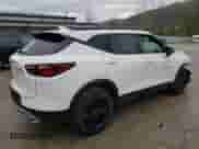 2021 Chevrolet Blazer LT z VIN 3GNKBJRS4MS517658, wystawiony jako Copart lot #50187424 z przebiegiem 32 067 mil mil oraz . Historia ofert i sprzedaży dostępna na DreamBid. Obrazek 3.