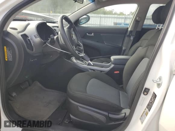 ✅ 2016 Kia Sportage LX • VIN: KNDPBCACXG7865904 • Lot: 85092255. Listed on Copart with 78,337 mi. Free auction sales archive from the USA and detailed vehicle history report at DreamBid. Image 7.