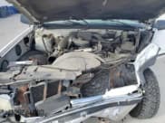 ✅ 1997 GMC Sierra 2500 • VIN: 1GTGK29R1VE503195 • Lot: 76087764. Wystawiony na Copart z przebiegiem Nie podano. Bezpłatny archiwum sprzedaży aukcyjnych z USA i szczegółowy raport historii pojazdu na DreamBid. Zdjęcie 11.